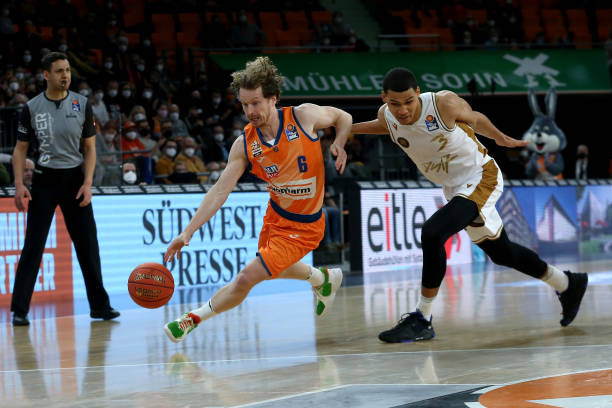 但足协的努 但足协的努