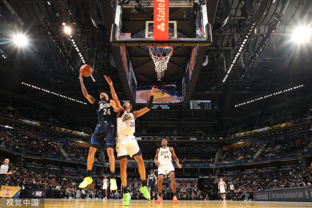 取得优势的 取得优势的